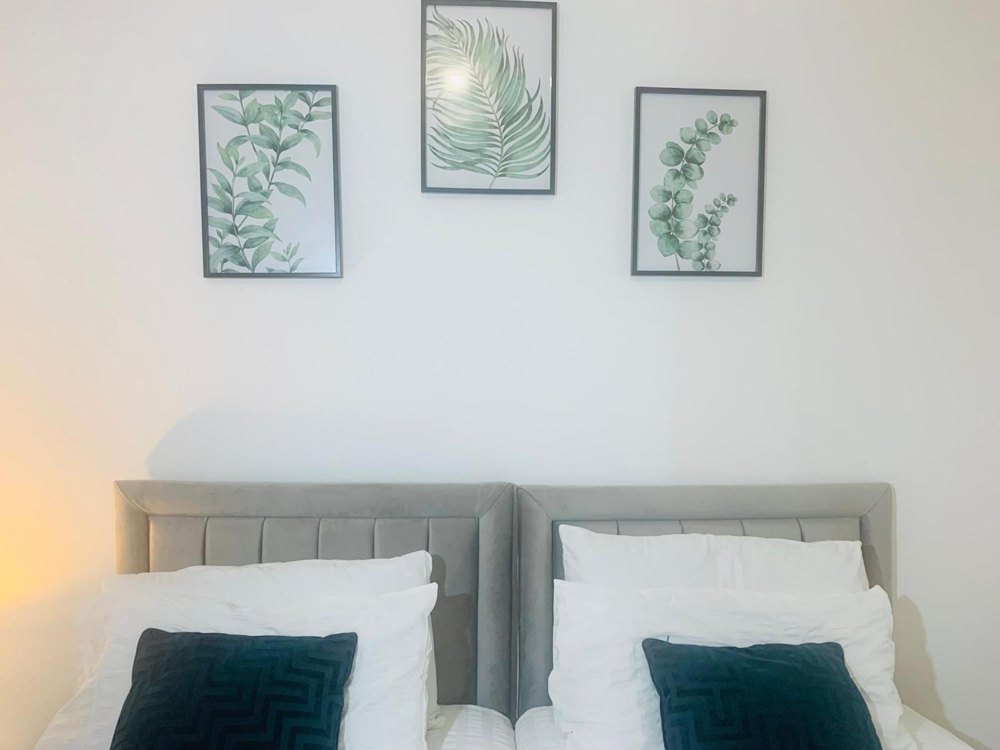 Apartment Newly Renovated 3 Ensuite Bedroom House In Bury, 5 People Bury (Greater Manchester)