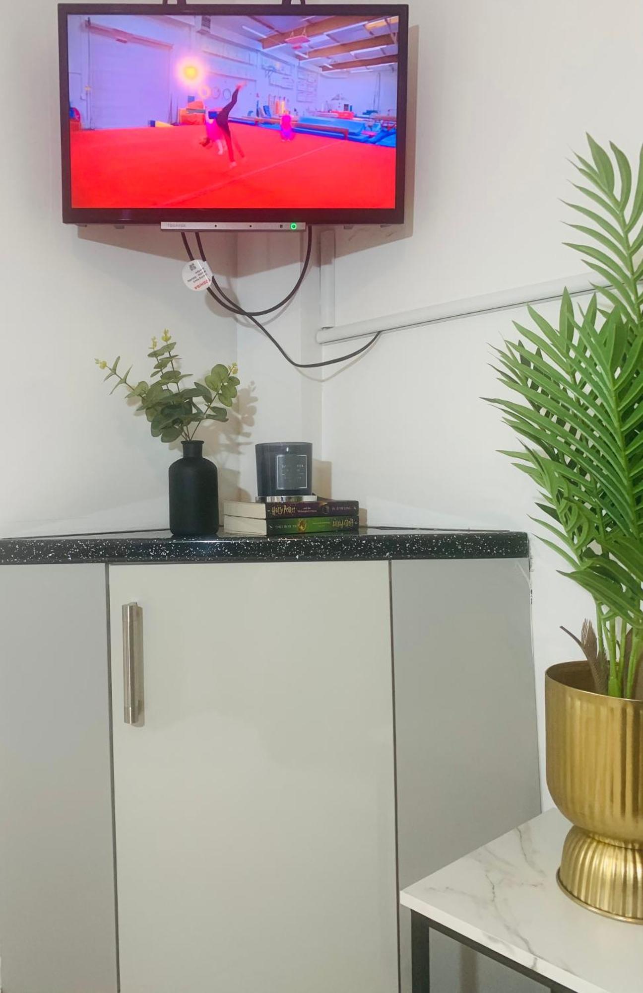 Newly Renovated 3 Ensuite Bedroom House In Bury, 5 People Apartment Bury (Greater Manchester)